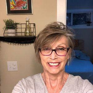 Meet your Posher, Tracy